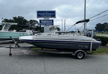 2017 Starcraft 2000 Boat